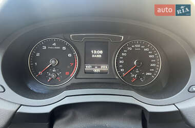 Внедорожник / Кроссовер Audi Q3 2017 в 