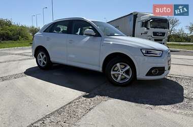 Внедорожник / Кроссовер Audi Q3 2014 в 