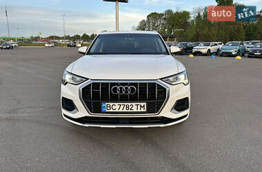 Позашляховик / Кросовер Audi Q3 2019 в Львові