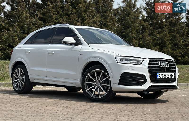 Позашляховик / Кросовер Audi Q3 2018 в Києві