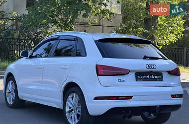 Внедорожник / Кроссовер Audi Q3 2017 в 