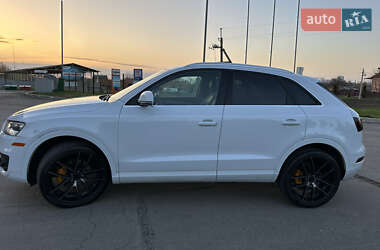 Внедорожник / Кроссовер Audi Q3 2015 в 