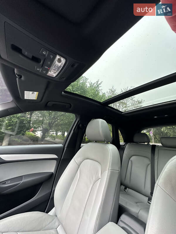 Внедорожник / Кроссовер Audi Q3 2017 в Тернополе