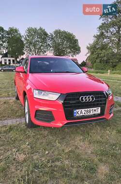 Внедорожник / Кроссовер Audi Q3 2016 в Киеве
