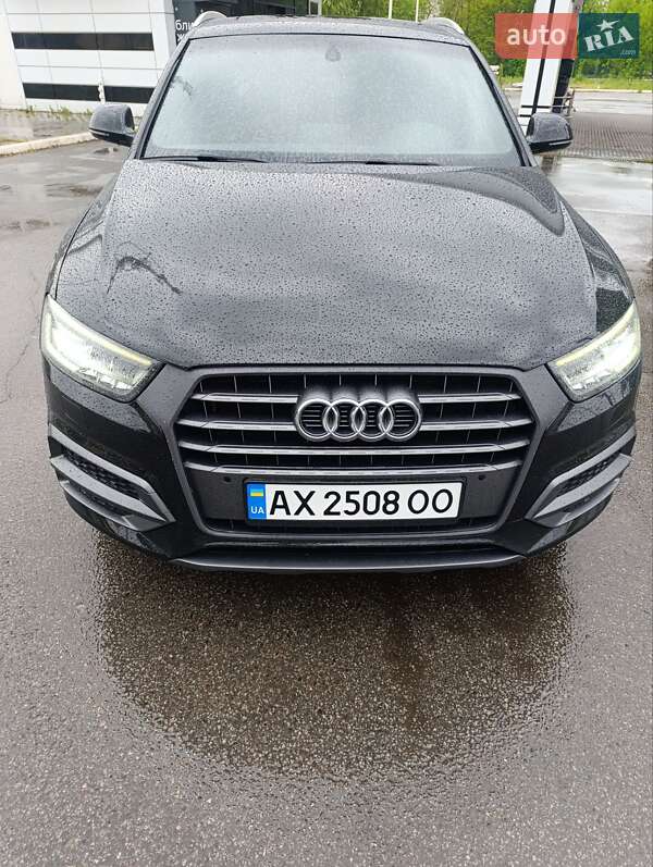 Внедорожник / Кроссовер Audi Q3 2016 в Харькове