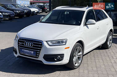 Внедорожник / Кроссовер Audi Q3 2015 в 