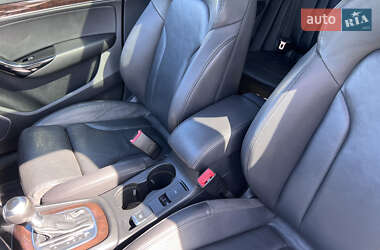 Внедорожник / Кроссовер Audi Q3 2015 в 