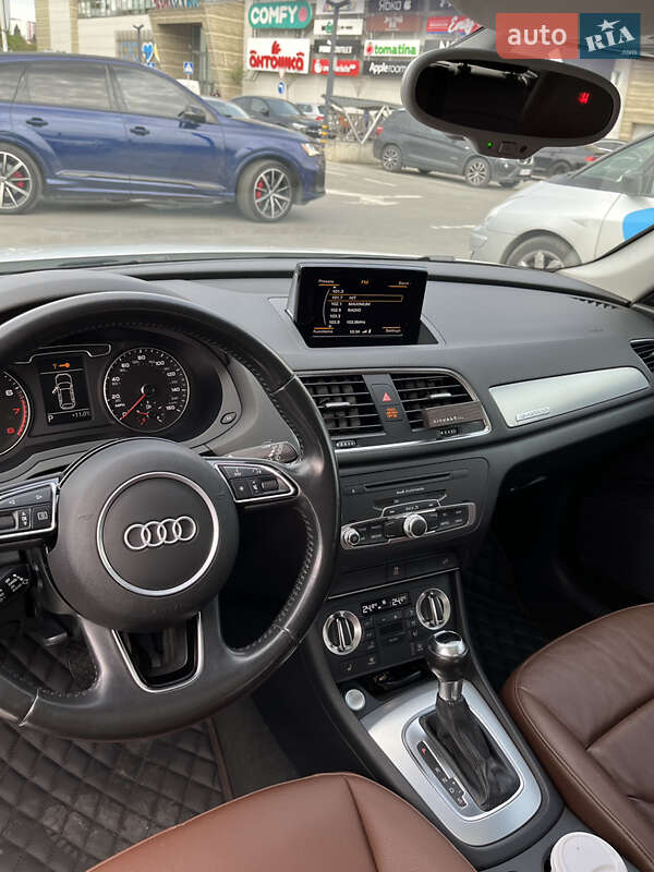 Позашляховик / Кросовер Audi Q3 2014 в Львові