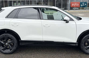 Внедорожник / Кроссовер Audi Q3 2019 в 