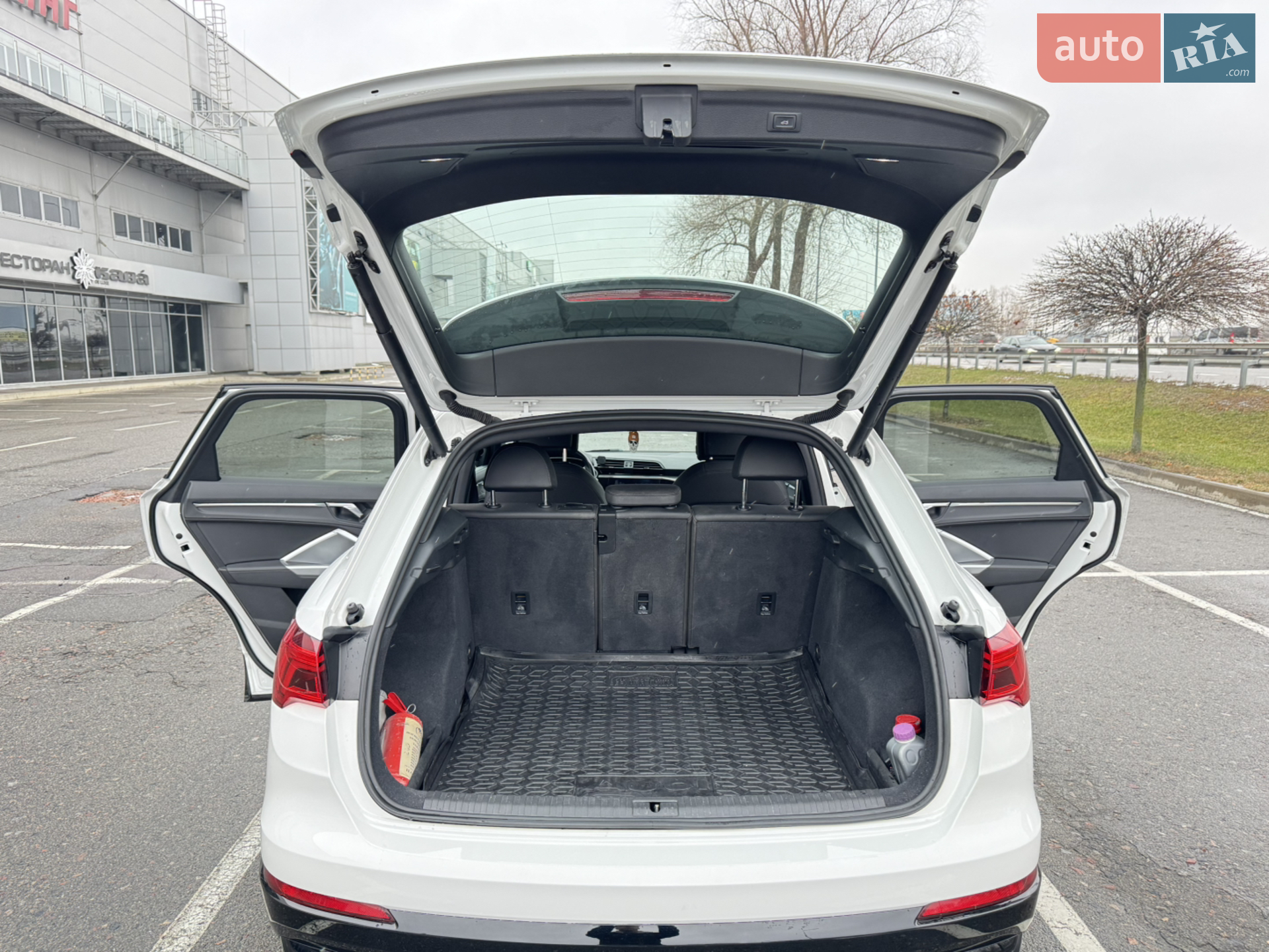 2019 Audi Q3 - мініатюра 7