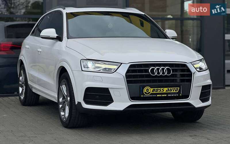 Внедорожник / Кроссовер Audi Q3 2016 в 