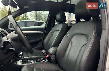 Внедорожник / Кроссовер Audi Q3 2016 в 