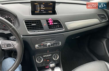 Внедорожник / Кроссовер Audi Q3 2014 в 