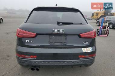Внедорожник / Кроссовер Audi Q3 2016 в 