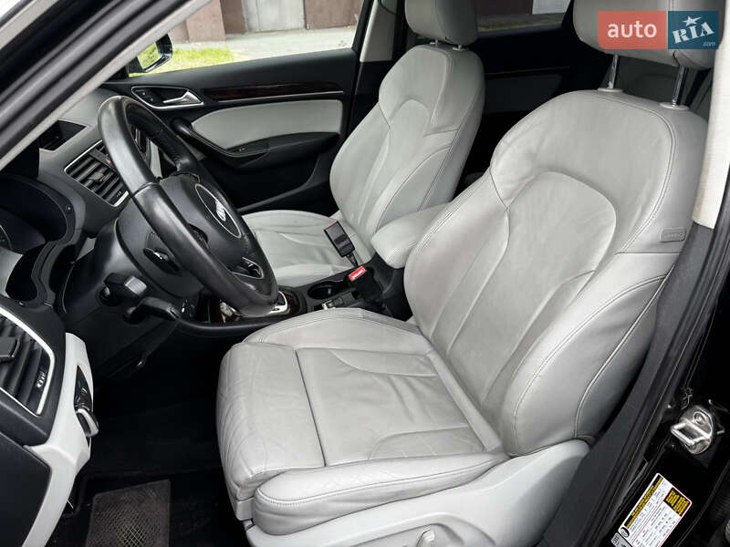 Позашляховик / Кросовер Audi Q3 2015 в Києві