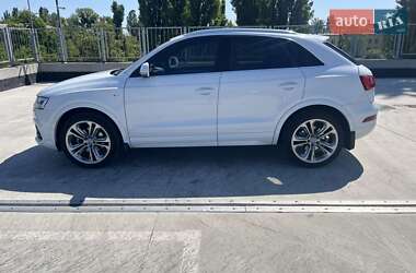 Внедорожник / Кроссовер Audi Q3 2017 в 