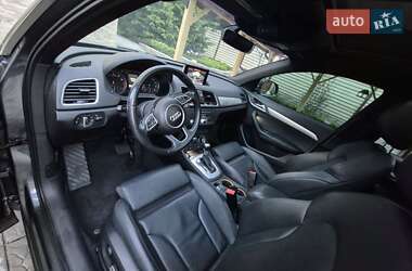 Внедорожник / Кроссовер Audi Q3 2016 в 