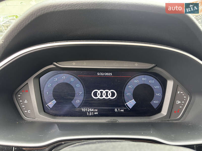 Внедорожник / Кроссовер Audi Q3 2019 в Стрые