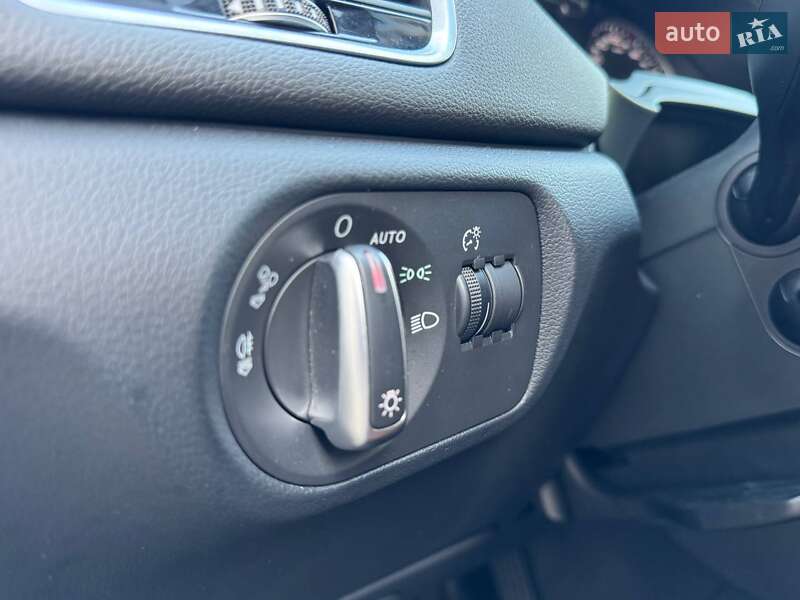 Позашляховик / Кросовер Audi Q3 2015 в Одесі