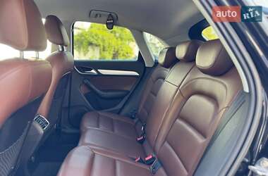 Внедорожник / Кроссовер Audi Q3 2015 в 