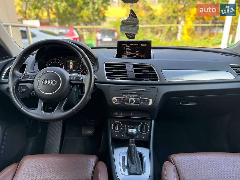 Позашляховик / Кросовер Audi Q3 2015 в Одесі
