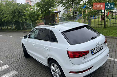 Внедорожник / Кроссовер Audi Q3 2016 в 