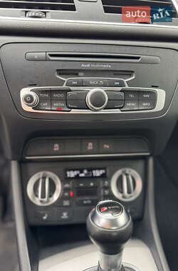 Внедорожник / Кроссовер Audi Q3 2013 в 