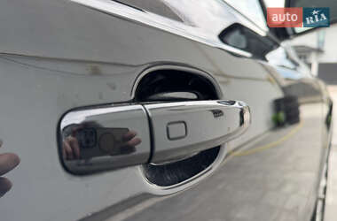 Внедорожник / Кроссовер Audi Q3 2013 в 