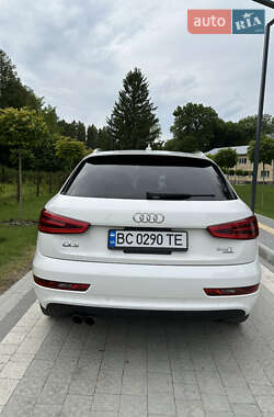 Позашляховик / Кросовер Audi Q3 2014 в 