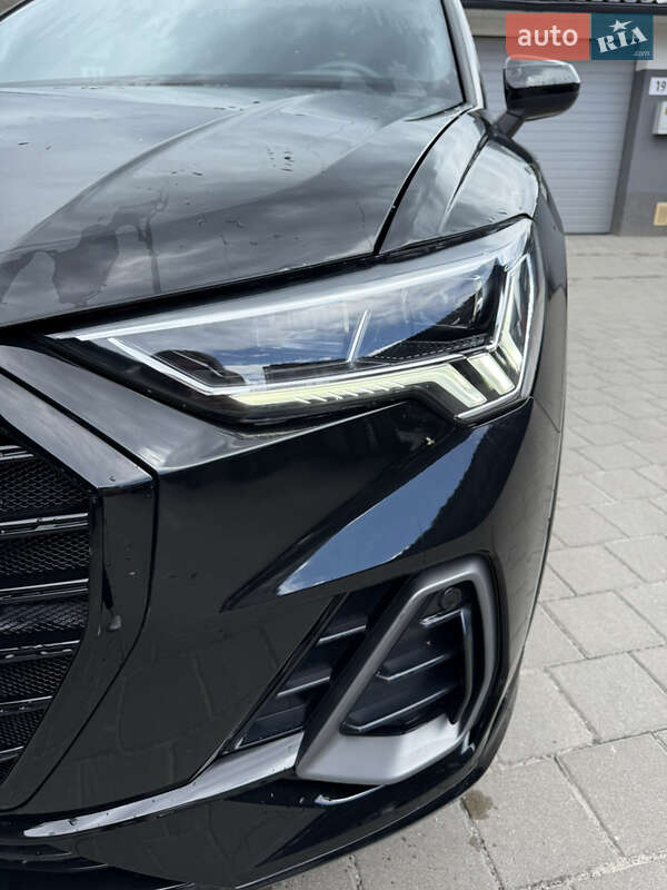 Внедорожник / Кроссовер Audi Q3 2022 в Житомире фото 15 Внедорожник / Кроссовер Audi Q3 2022 в Житомире