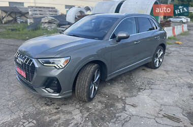 Внедорожник / Кроссовер Audi Q3 2019 в 