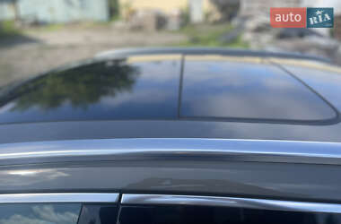 Внедорожник / Кроссовер Audi Q3 2019 в 