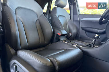 Внедорожник / Кроссовер Audi Q3 2014 в 