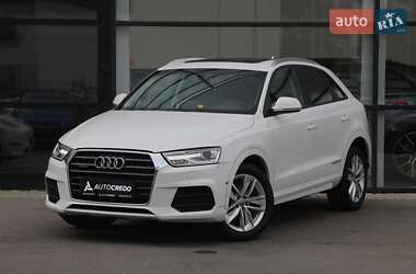 Внедорожник / Кроссовер Audi Q3 2016 в Харькове