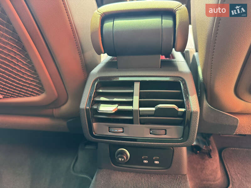 Внедорожник / Кроссовер Audi Q3 2020 в Одессе