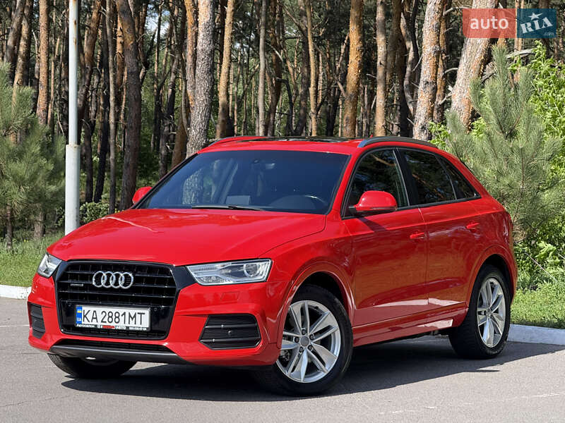 Внедорожник / Кроссовер Audi Q3 2016 в Киеве