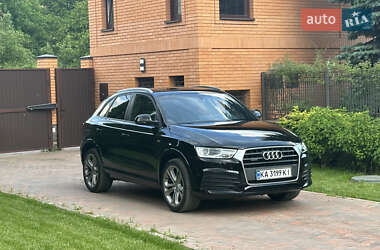 Позашляховик / Кросовер Audi Q3 2017 в Києві