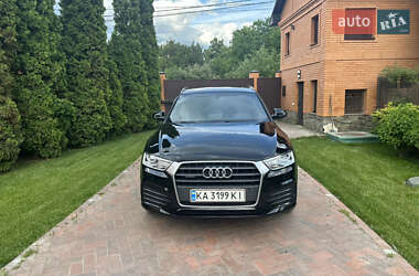 Внедорожник / Кроссовер Audi Q3 2017 в 