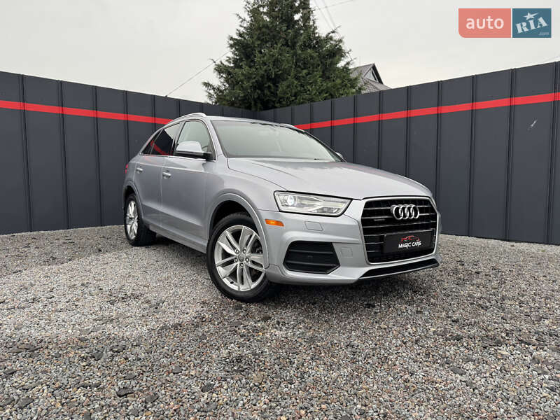Позашляховик / Кросовер Audi Q3 2015 в Луцьку