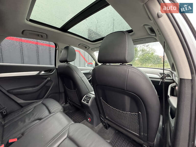 Позашляховик / Кросовер Audi Q3 2015 в Луцьку