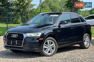 Внедорожник / Кроссовер Audi Q3 2016 в 