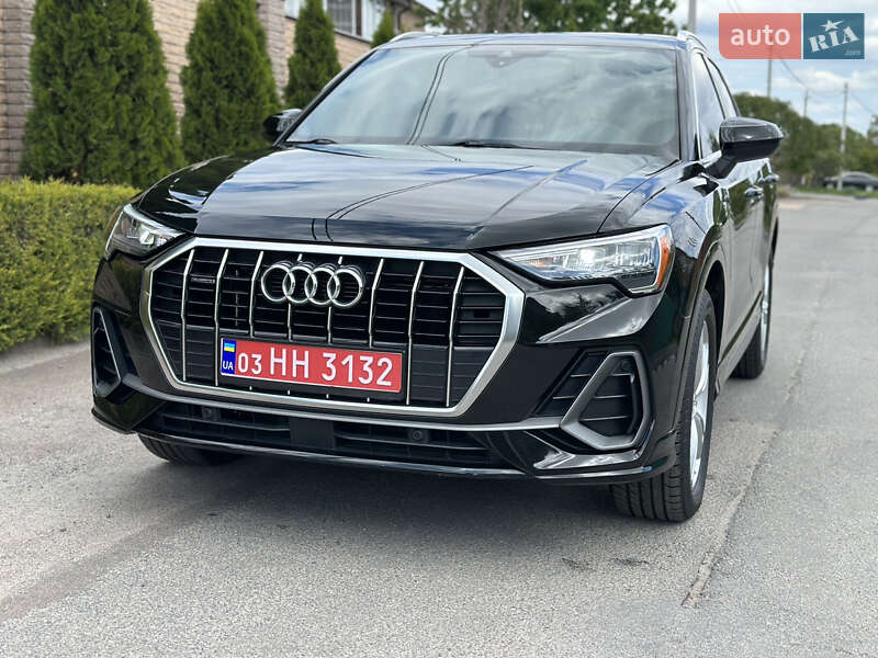 Позашляховик / Кросовер Audi Q3 2019 в Вінниці