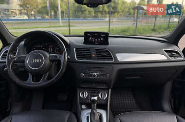 Внедорожник / Кроссовер Audi Q3 2014 в 