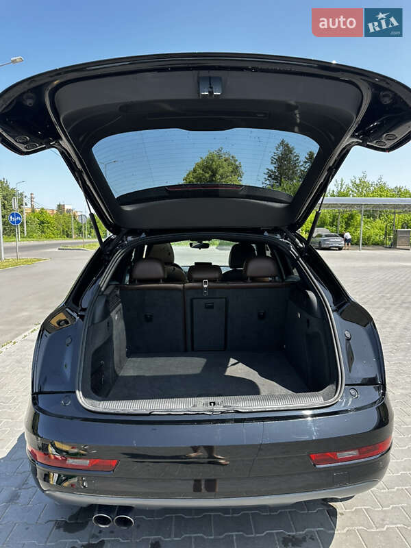 Позашляховик / Кросовер Audi Q3 2016 в Полтаві