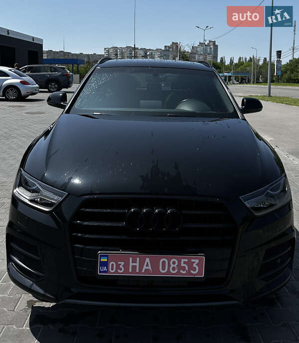 Позашляховик / Кросовер Audi Q3 2016 в Полтаві