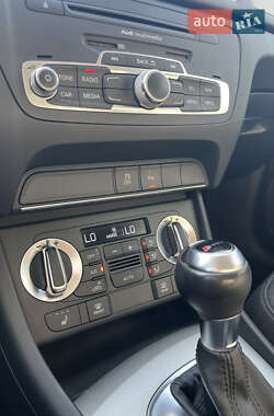Внедорожник / Кроссовер Audi Q3 2014 в 
