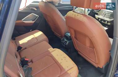 Внедорожник / Кроссовер Audi Q3 2022 в 