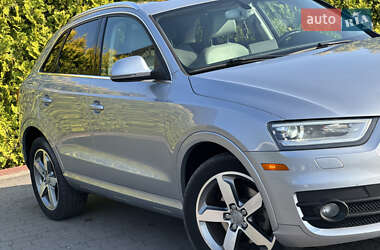 Внедорожник / Кроссовер Audi Q3 2014 в 