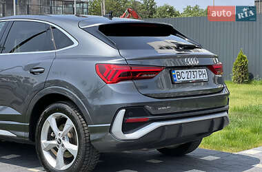 Внедорожник / Кроссовер Audi Q3 2020 в 