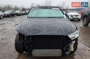 Внедорожник / Кроссовер Audi Q3 2016 в 